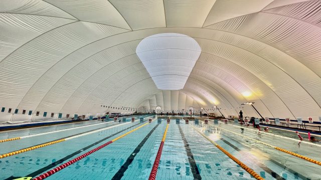Delovni čas Pokritega olimpijskega bazena v Radovljici v času jesenskih počitnic